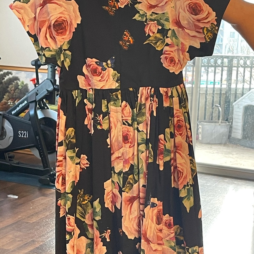 Dolce & Gabana -  Rose Black Girl Dress size 9/10